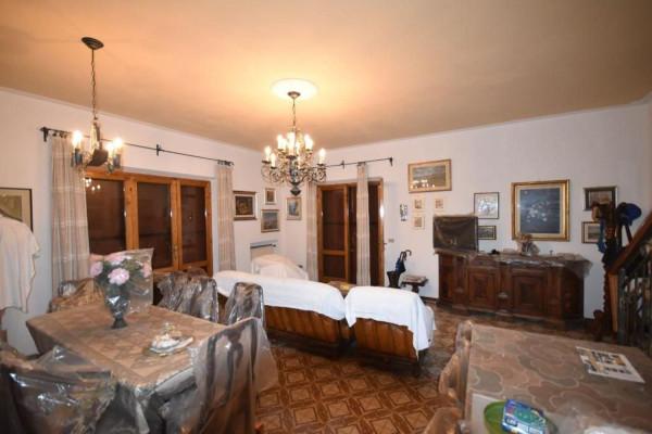 casa indipendente in vendita a Pietrasanta