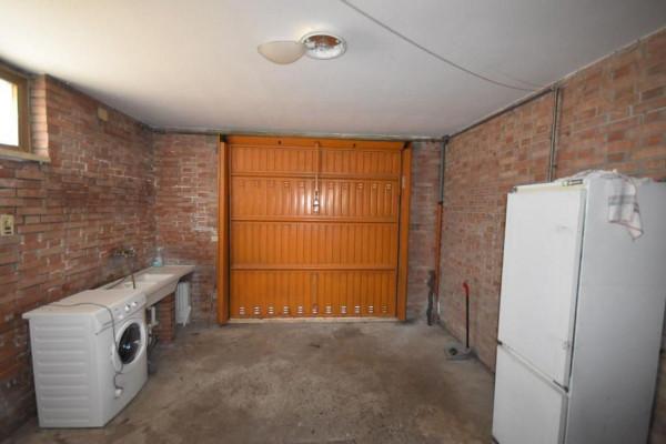 casa indipendente in vendita a Pietrasanta in zona Strettoia