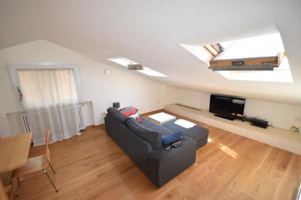 casa indipendente in vendita a Pietrasanta