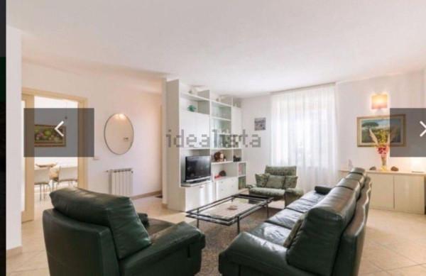 casa indipendente in vendita a Pietrasanta in zona Marina di Pietrasanta