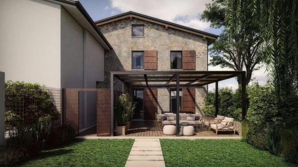 appartamento in vendita a Pietrasanta in zona Crociale