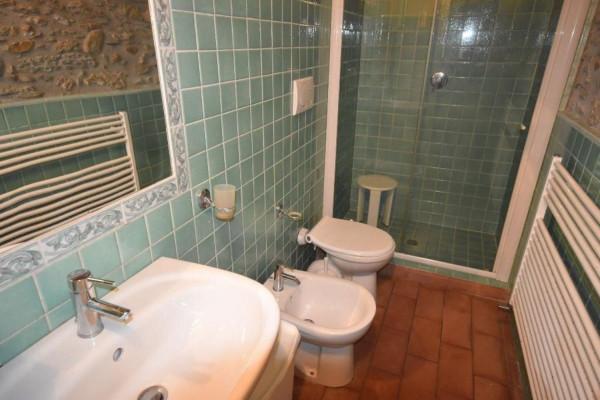 appartamento in vendita a Pietrasanta in zona Strettoia