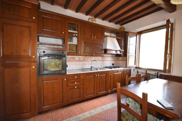 appartamento in vendita a Pietrasanta in zona Strettoia