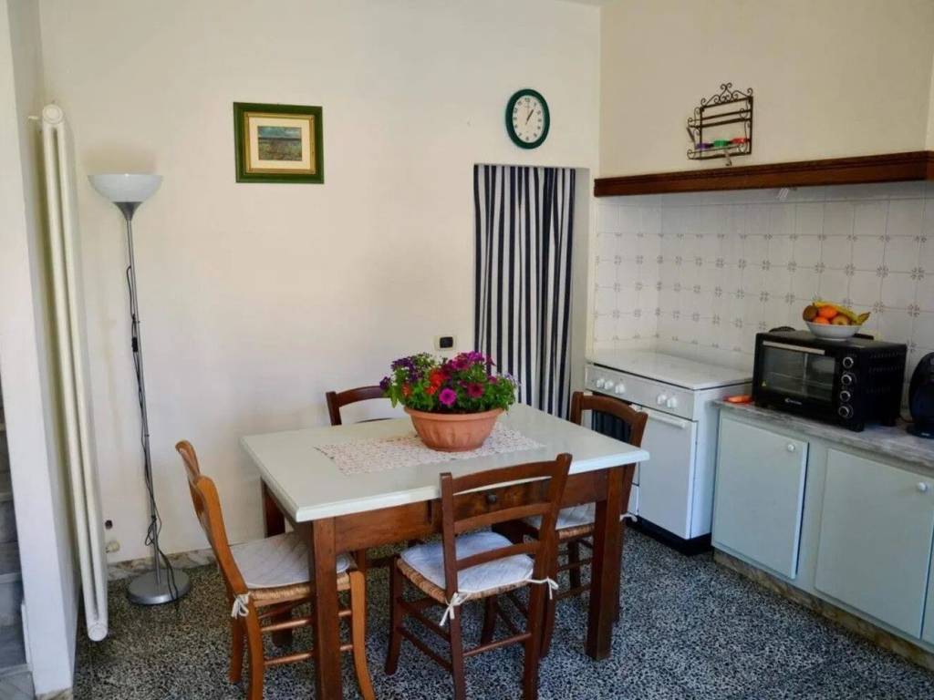 casa indipendente in vendita a Pietrasanta