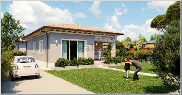 casa indipendente in vendita a Pietrasanta