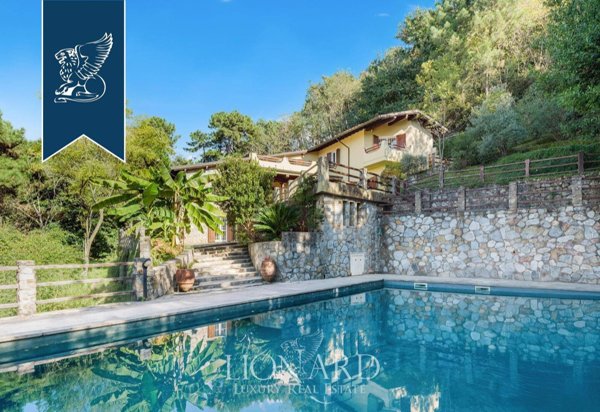 casa indipendente in vendita a Pietrasanta