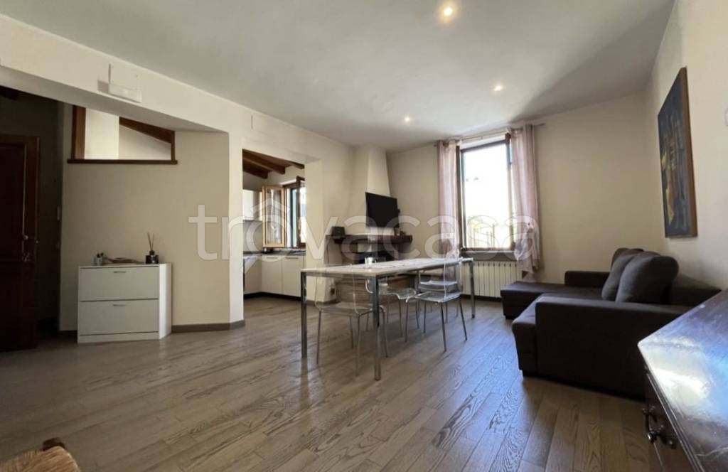 appartamento in vendita a Pietrasanta in zona Tonfano