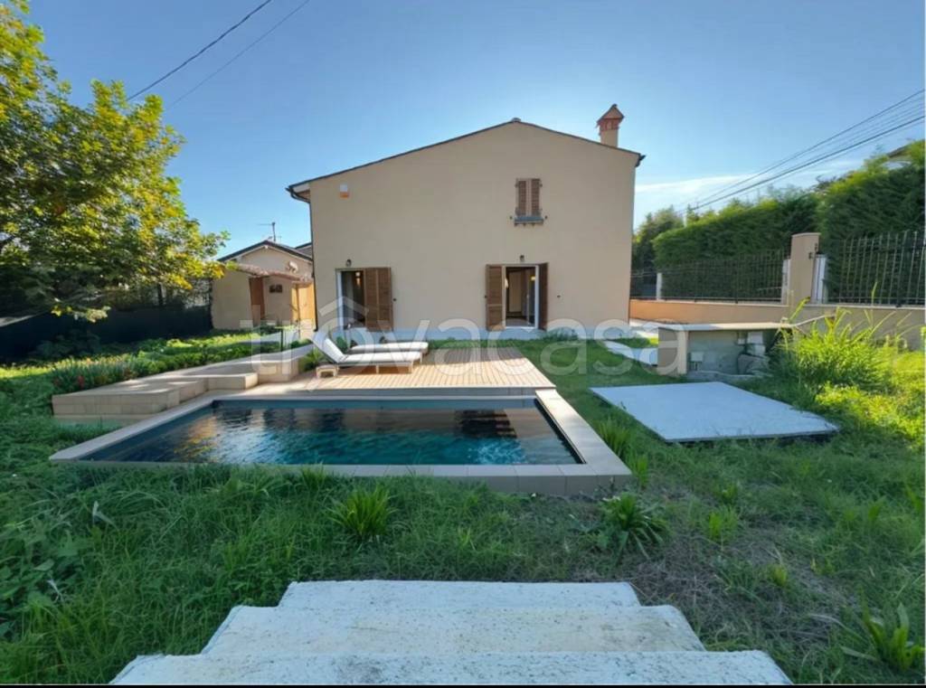 casa indipendente in vendita a Pietrasanta