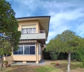 casa indipendente in vendita a Pietrasanta in zona Tonfano