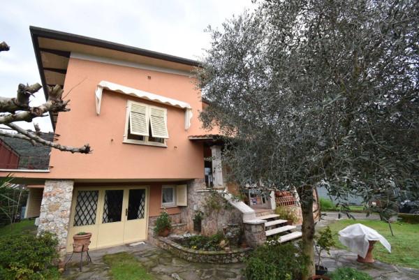 casa indipendente in vendita a Pietrasanta