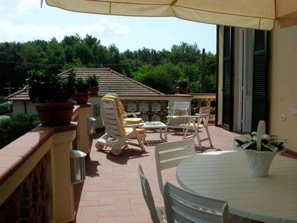 appartamento in vendita a Pietrasanta in zona Motrone