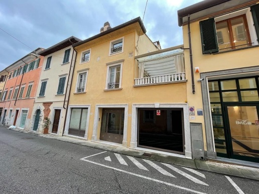 appartamento in vendita a Pietrasanta