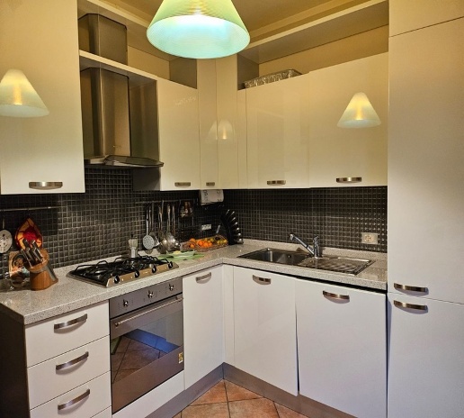 casa indipendente in vendita a Pietrasanta