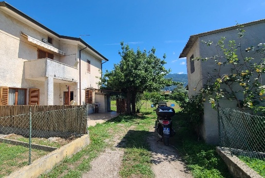 casa indipendente in vendita a Pietrasanta