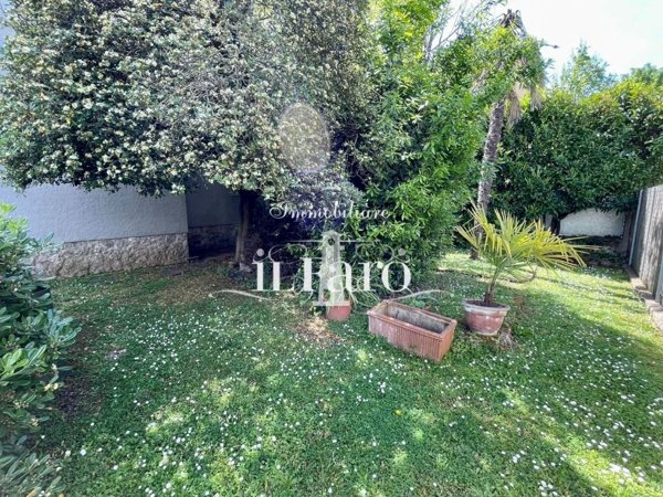 casa indipendente in vendita a Pietrasanta