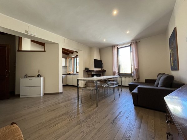 appartamento in vendita a Pietrasanta in zona Marina di Pietrasanta