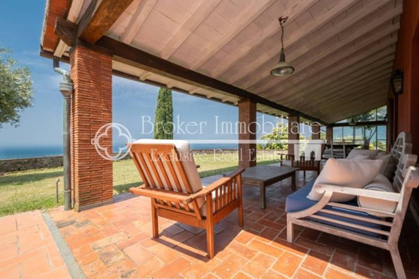 casa indipendente in vendita a Pietrasanta