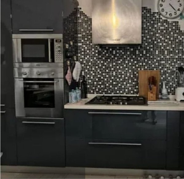 casa indipendente in vendita a Pietrasanta in zona Tonfano