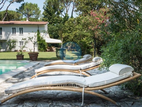 casa indipendente in vendita a Pietrasanta in zona Marina di Pietrasanta