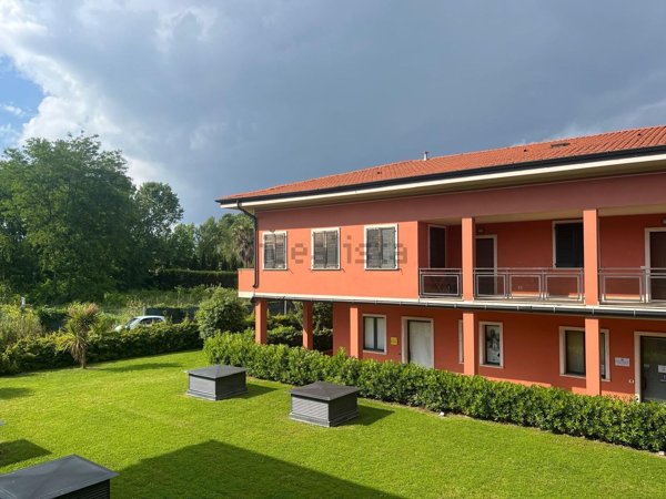 appartamento in vendita a Pietrasanta in zona Tonfano