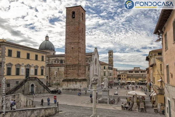 casa indipendente in vendita a Pietrasanta