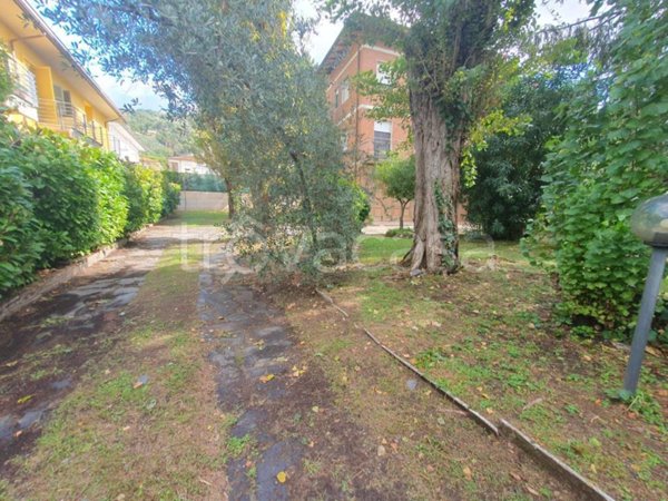 casa indipendente in vendita a Pietrasanta