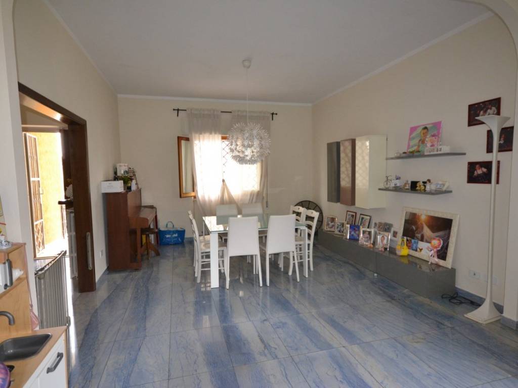 casa indipendente in vendita a Pietrasanta