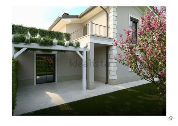 casa indipendente in vendita a Pietrasanta