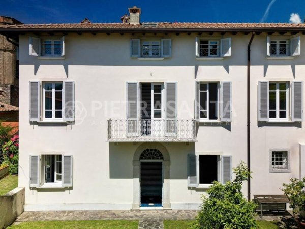casa indipendente in vendita a Pietrasanta