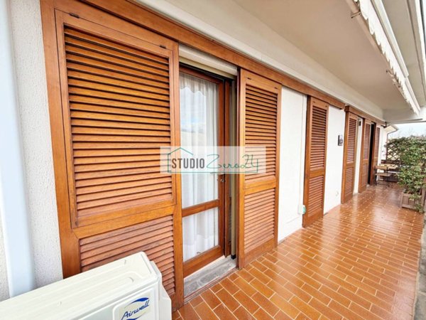 appartamento in vendita a Pietrasanta in zona Marina di Pietrasanta