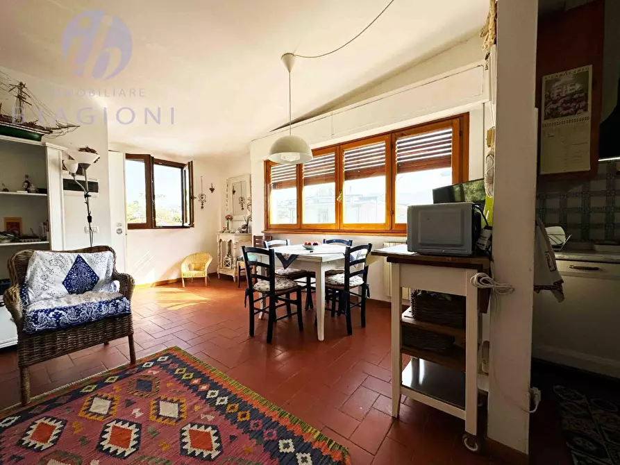 appartamento in vendita a Pietrasanta in zona Tonfano