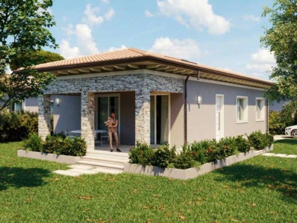 casa indipendente in vendita a Pietrasanta