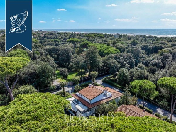casa indipendente in vendita a Pietrasanta in zona Marina di Pietrasanta
