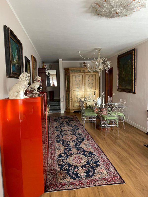 casa indipendente in vendita a Pietrasanta in zona Fiumetto