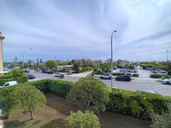 casa indipendente in vendita a Pietrasanta in zona Marina di Pietrasanta