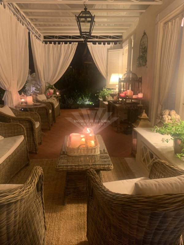 casa indipendente in vendita a Pietrasanta in zona Fiumetto