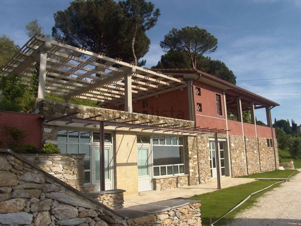 casa indipendente in vendita a Pietrasanta