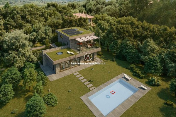 casa indipendente in vendita a Pietrasanta in zona Valdicastello