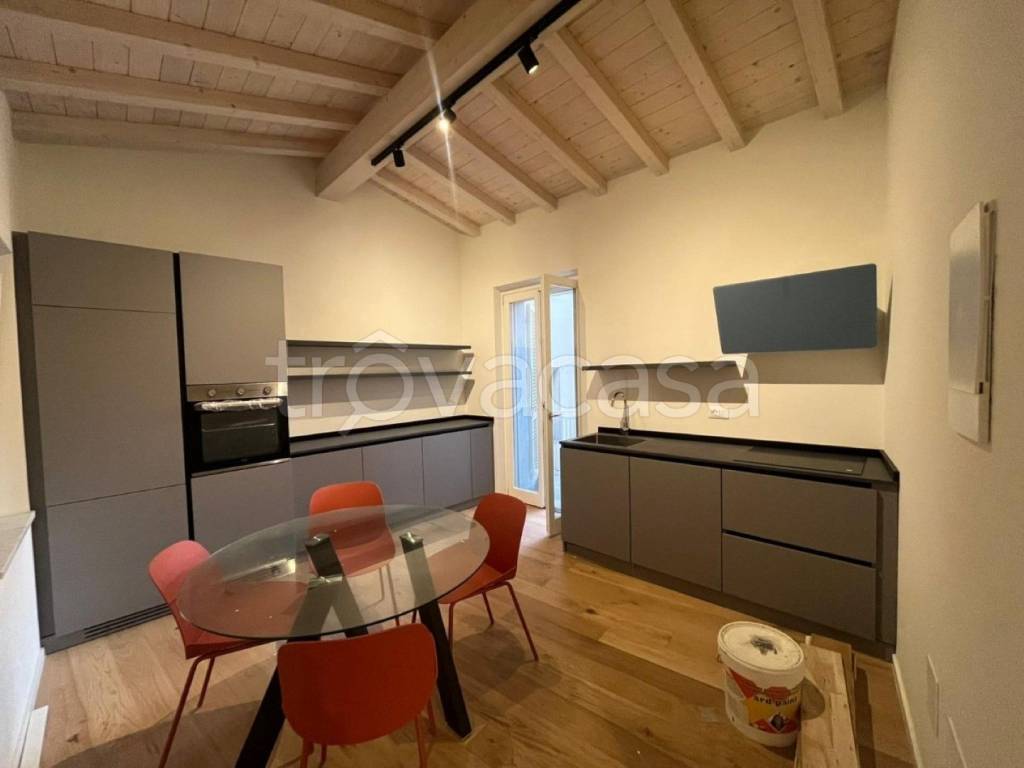 appartamento in vendita a Pietrasanta in zona Capezzano Monte