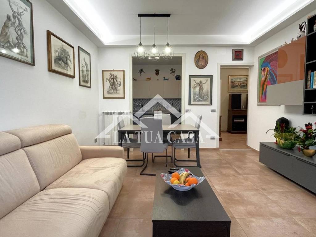 appartamento in vendita a Pietrasanta in zona Tonfano