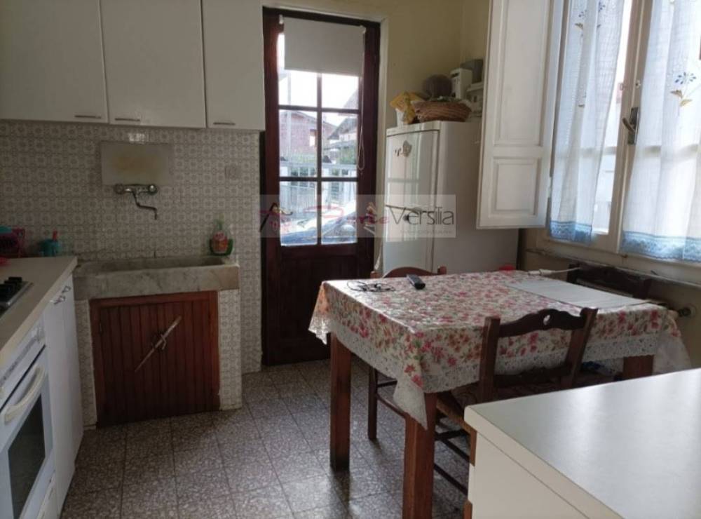 casa indipendente in vendita a Pietrasanta in zona Marina di Pietrasanta