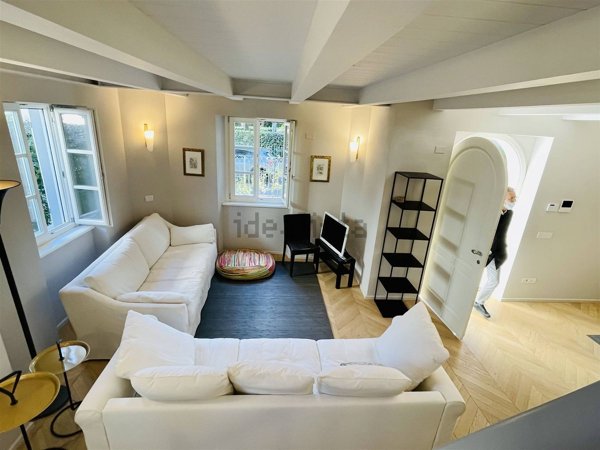 casa indipendente in vendita a Pietrasanta in zona Focette