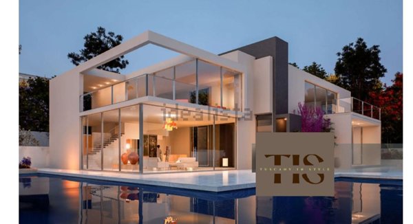 casa indipendente in vendita a Pietrasanta in zona Tonfano