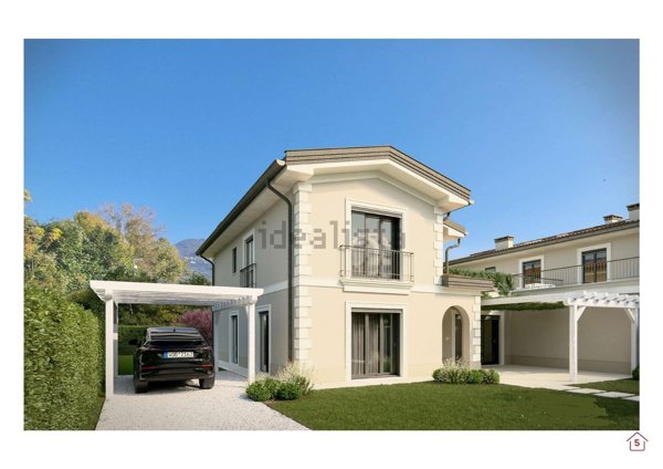 casa indipendente in vendita a Pietrasanta