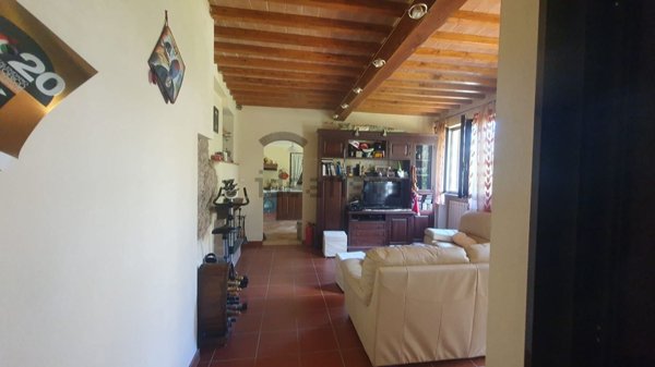 casa indipendente in vendita a Pietrasanta