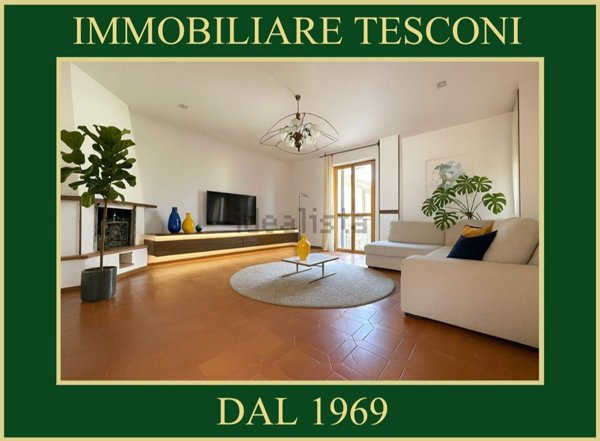 appartamento in vendita a Pietrasanta in zona Tonfano