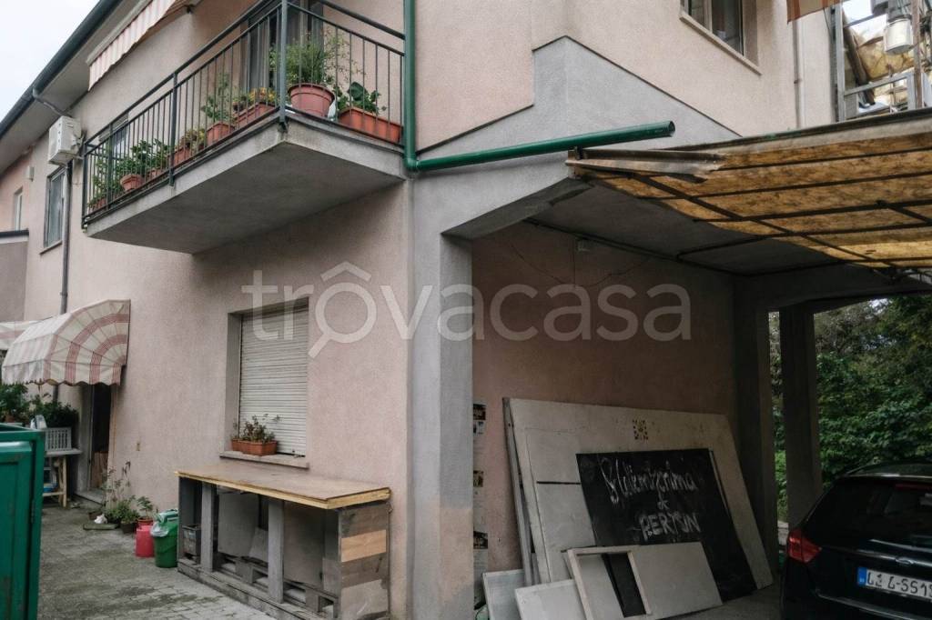 appartamento in vendita a Pietrasanta