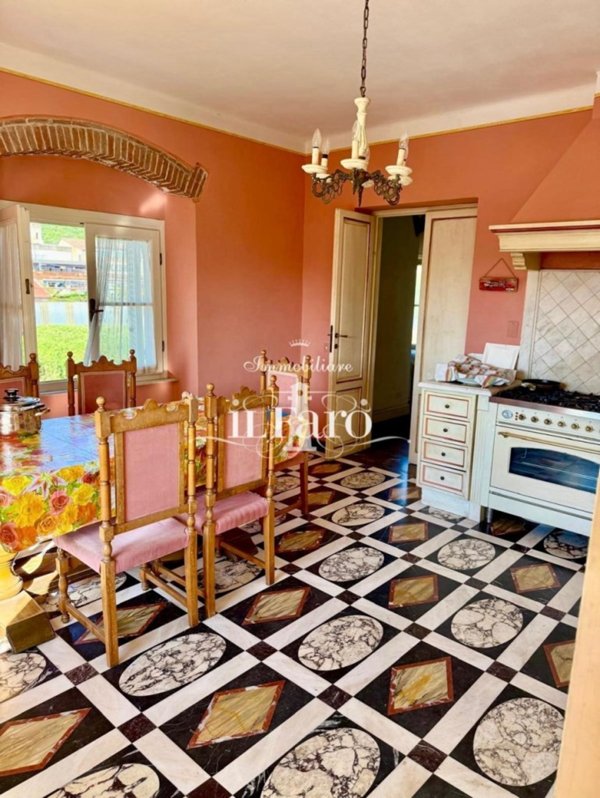 appartamento in vendita a Pietrasanta