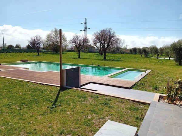 casa indipendente in vendita a Pietrasanta