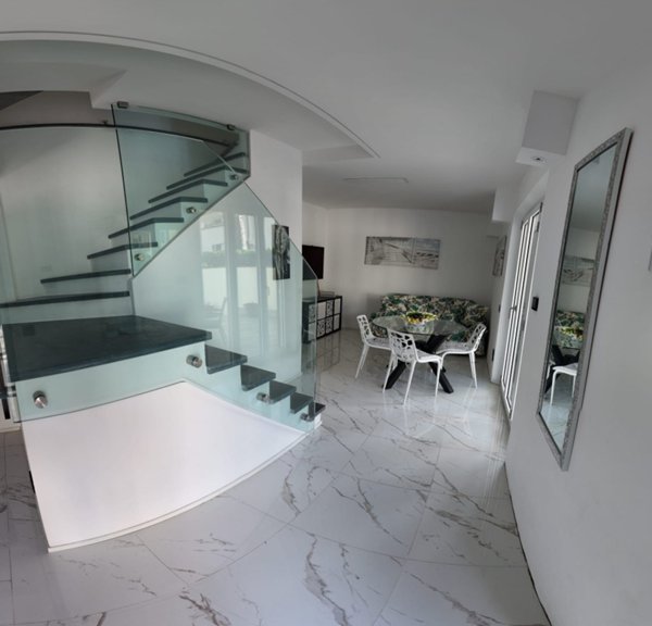 casa indipendente in vendita a Pietrasanta in zona Marina di Pietrasanta